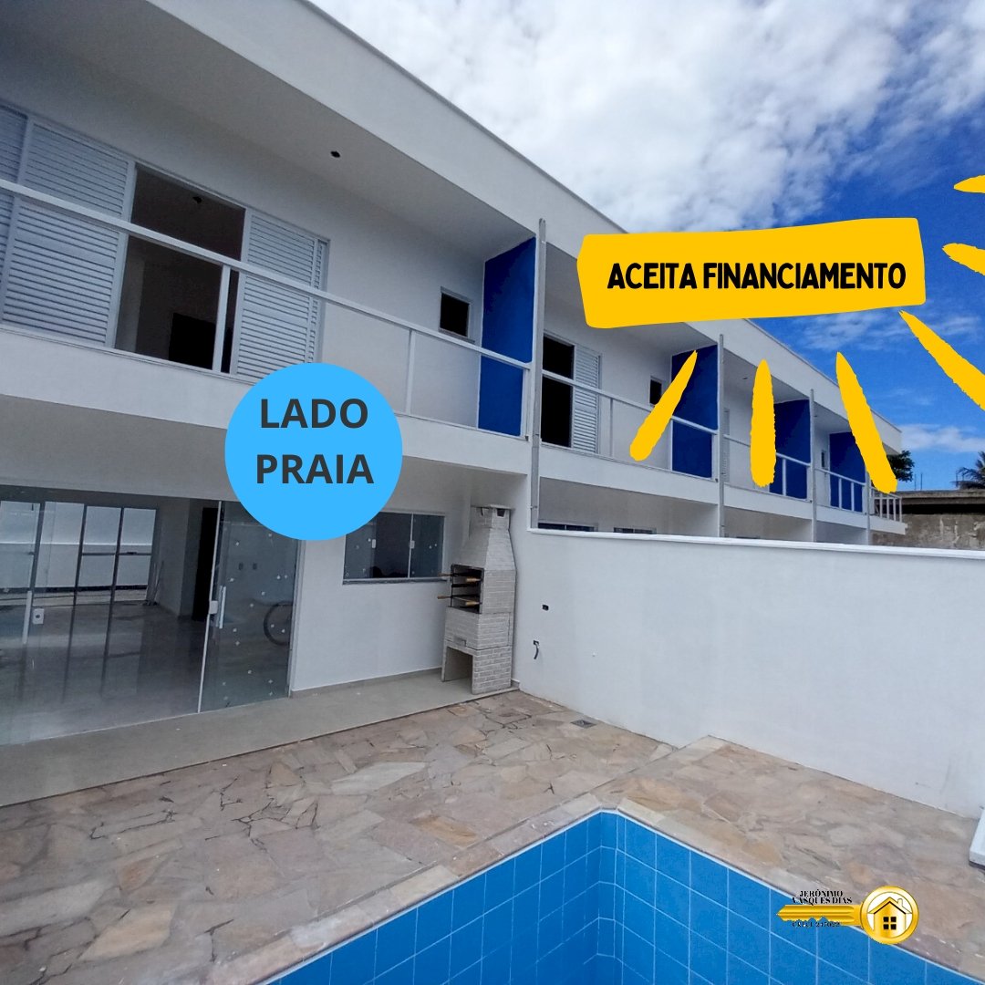 Lindas Casas em Condomínio