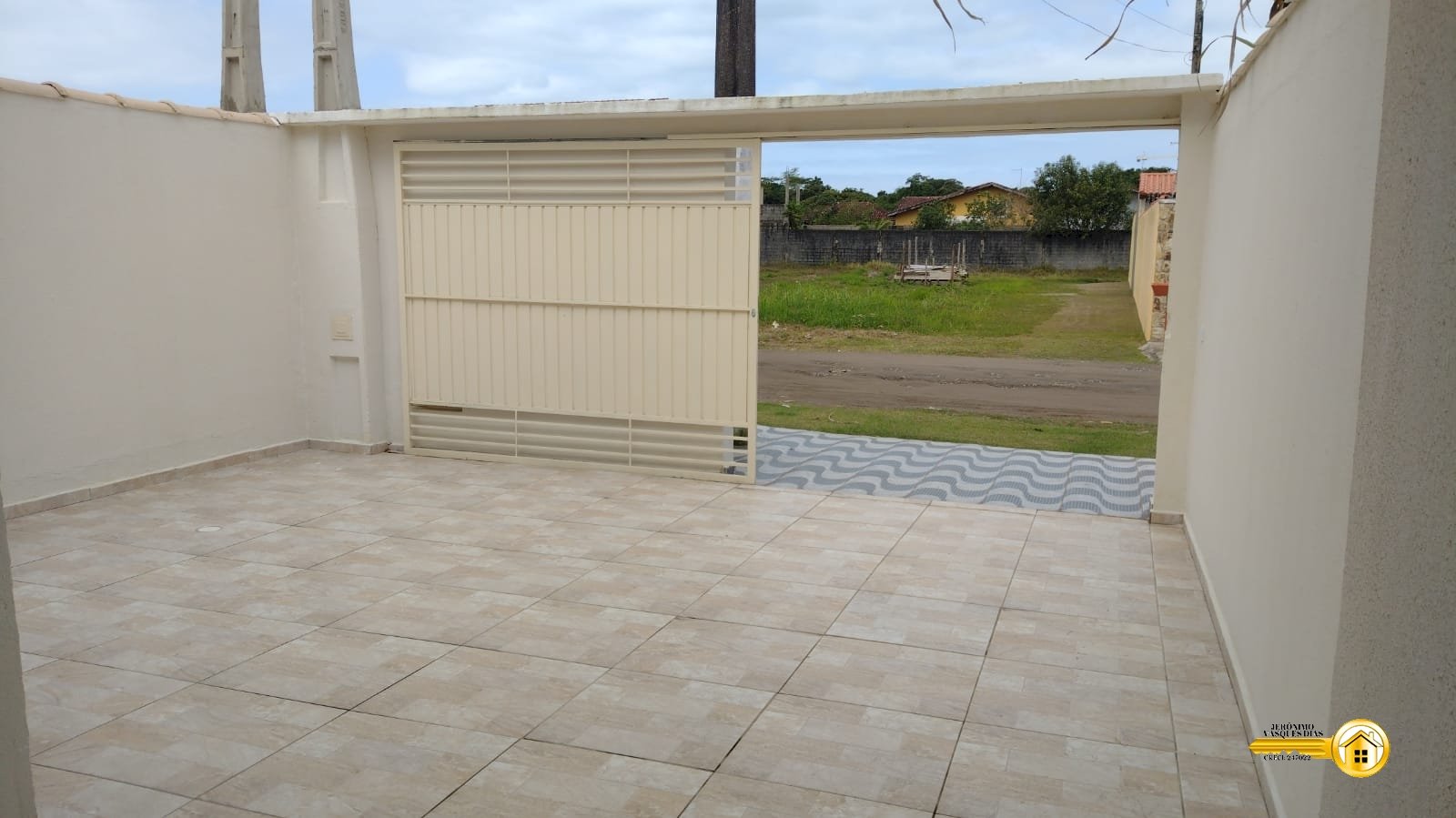 e10816de8ce1cba1853bfa1fa14bb8eb.jpg