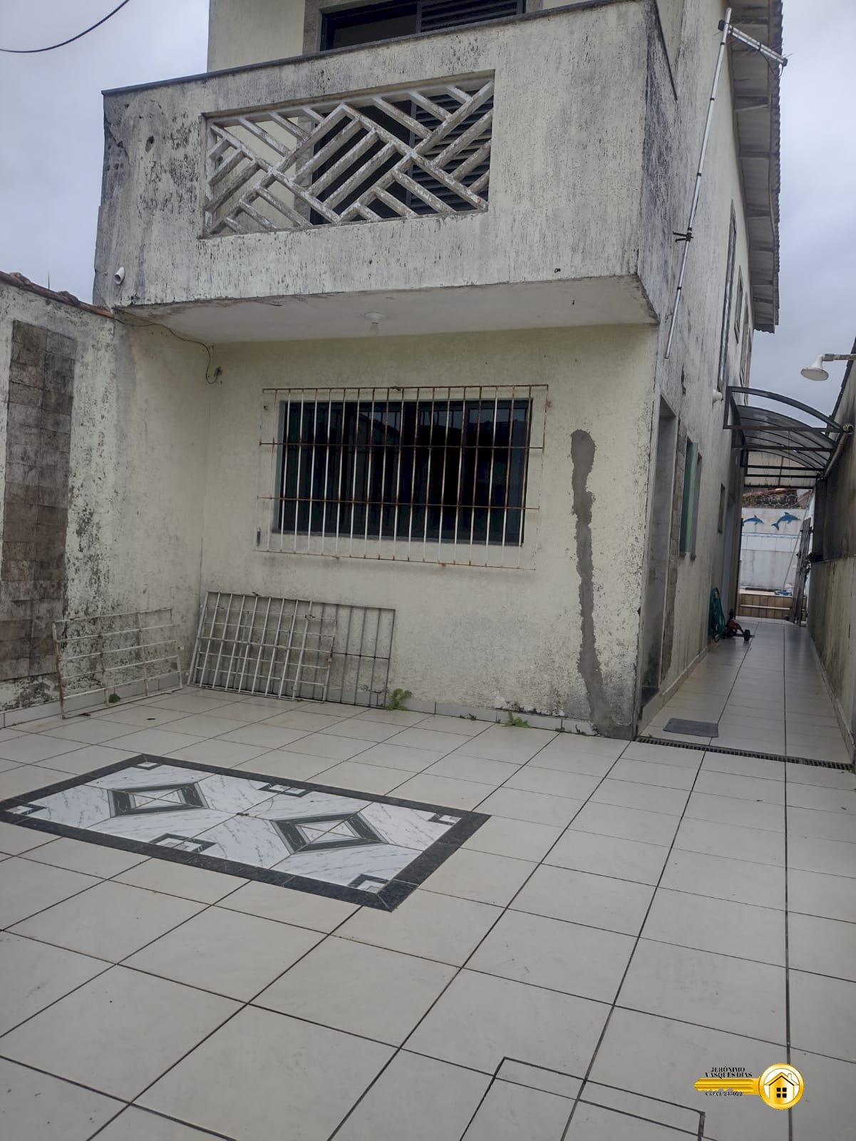c6abb5736d2d9282ec8c1915b2f9b080.jpeg