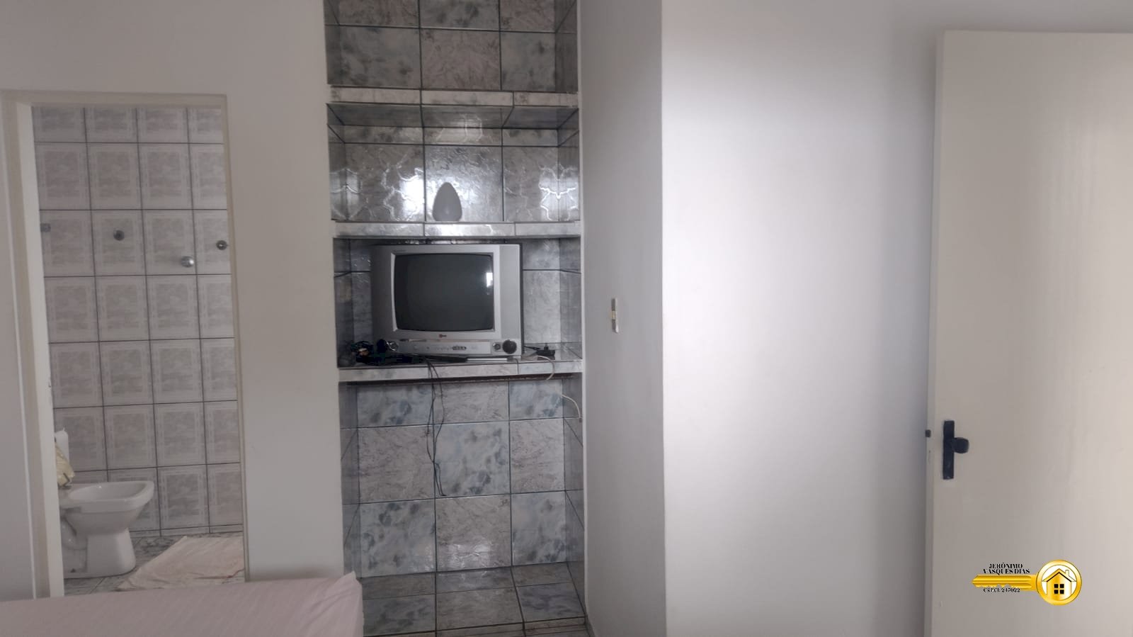 6ebc64bc6b02f365abc5f425d776f842.jpeg